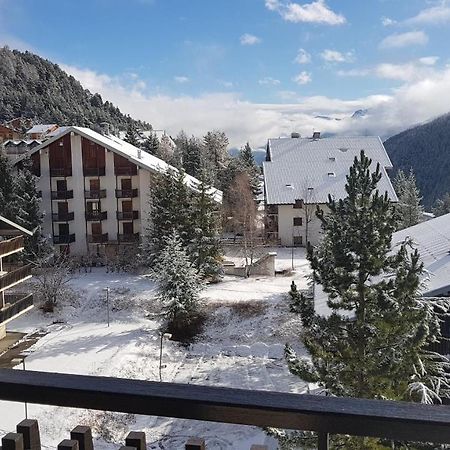 Auron Montain View Apartment Bagian luar foto