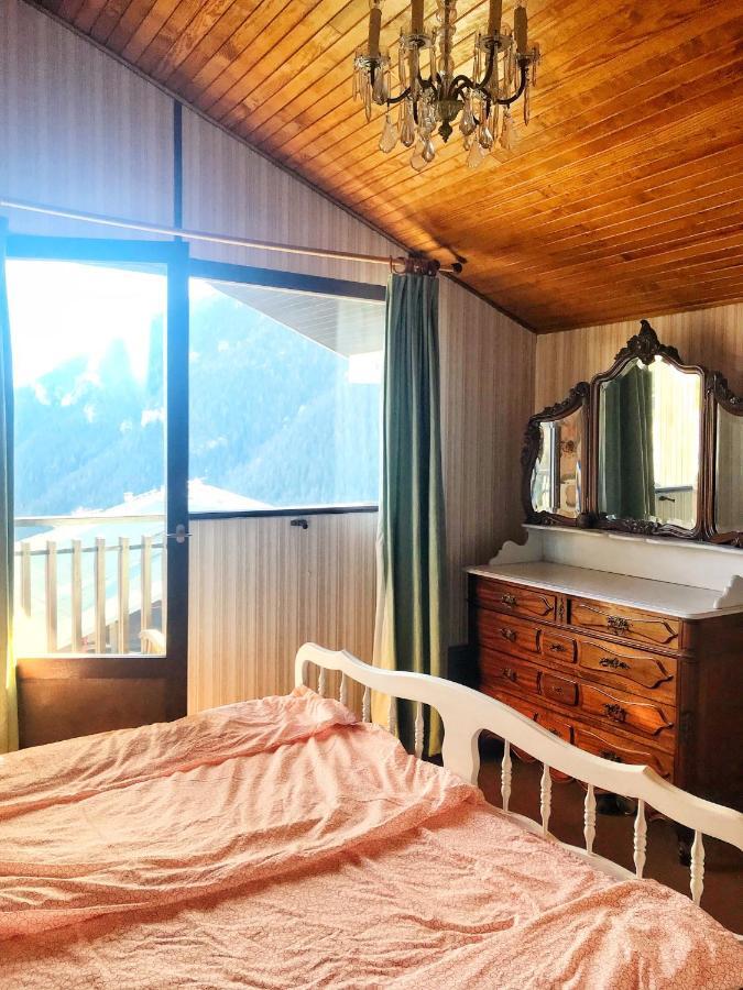 Auron Montain View Apartment Bagian luar foto